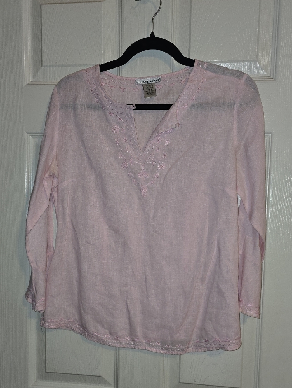 Light Pink Embroidered Tunic Top — Women's Relaxed V-Neck
